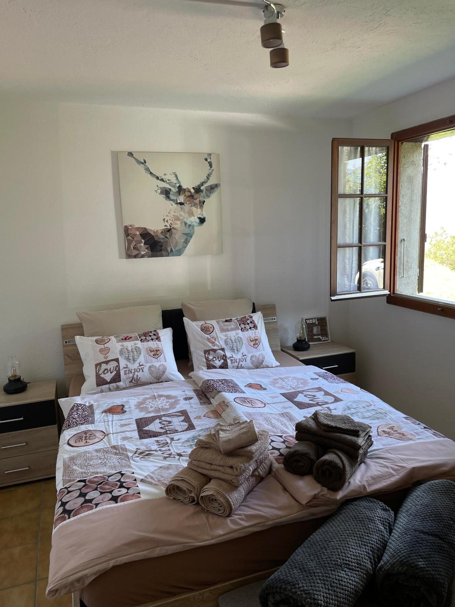 Ferienwohnung Rustico Ai Monti Cadenazzo Bagian luar foto