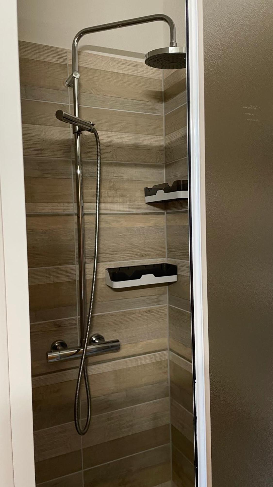 Ferienwohnung Rustico Ai Monti Cadenazzo Bagian luar foto