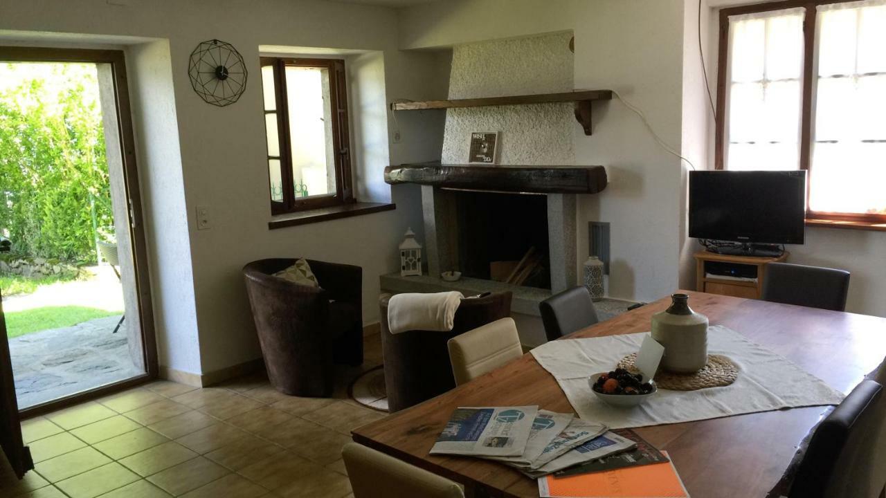 Ferienwohnung Rustico Ai Monti Cadenazzo Bagian luar foto
